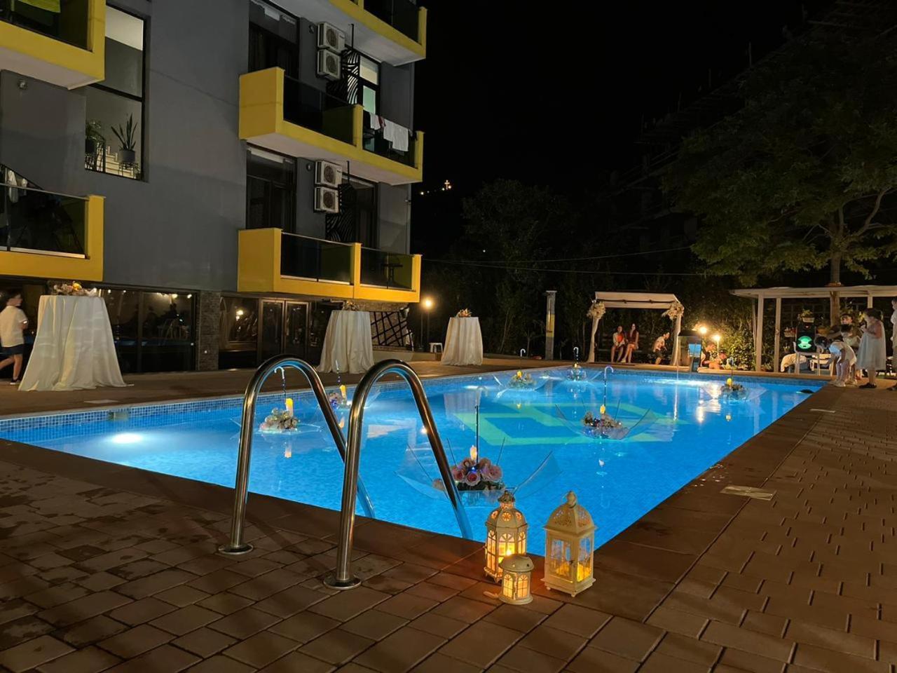Casa Del Mar Hotel Kvariati Eksteriør billede
