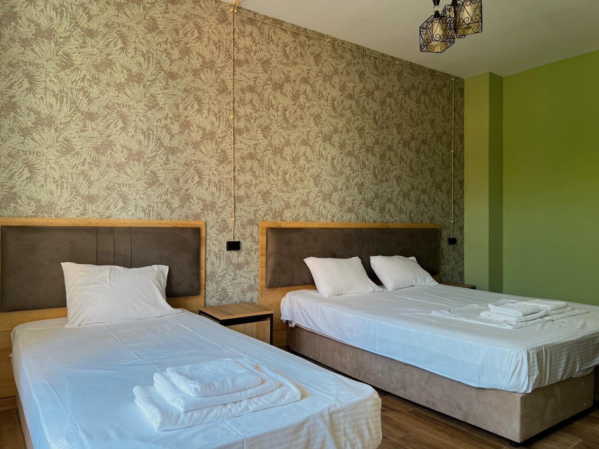 Casa Del Mar Hotel Kvariati Eksteriør billede